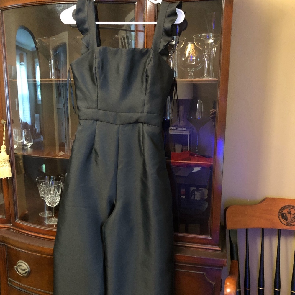 Hutch jump suit, removable straps